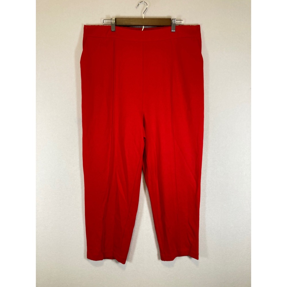 Professional Skies Are Blue Curvy Women 1X Red Pintuck Elastic Back Cropped Pant